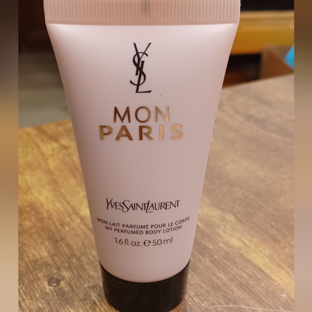 YSL Mon Paris My Perfumed Body Lotion 1.6 oz/50 ml - Picture 3 of 4